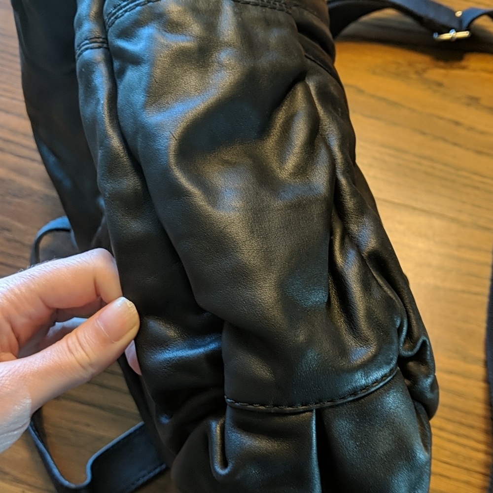 Cole Haan Black Leather Laptop Bag with Shoulder Strap - Picture 11 of 15
